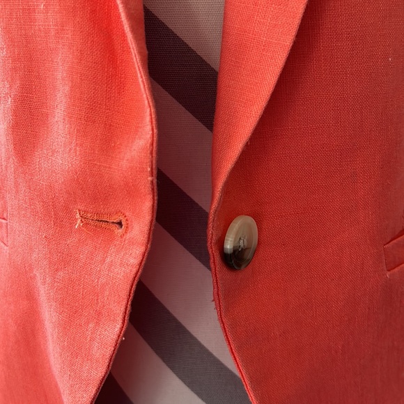 Adorable coral blazer with floral lining, size small. - Picture 2 of 8